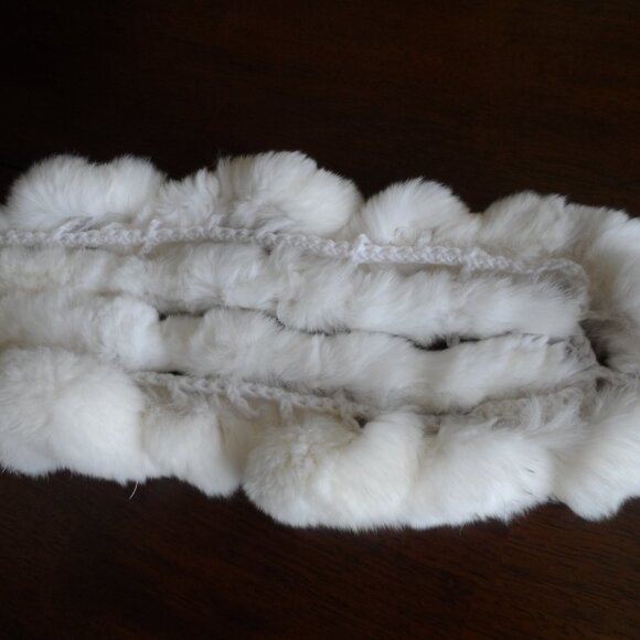 Real rabbit Fur scarf - Picture 6 of 8